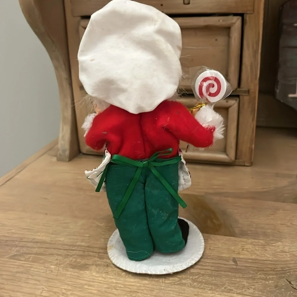Annalee Santa Chef Christmas Holding Lollipop Chef Hat 2018